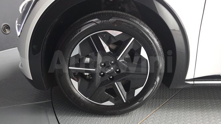 Kia EV6 2025 — 5