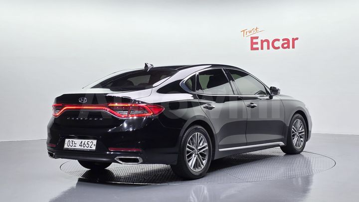Hyundai Grandeur 2018 — 2