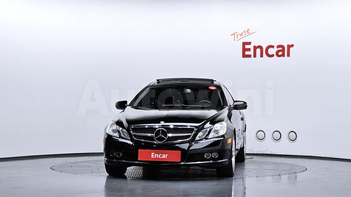 Mercedes-Benz E Class 2010 — 3