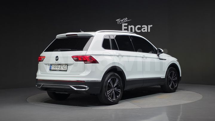 Volkswagen Tiguan 2023 — 3