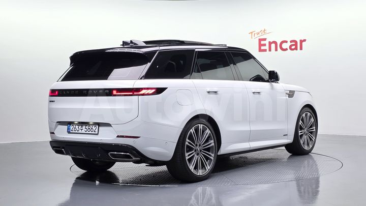 Land Rover Range Rover Sport 2025 — 2