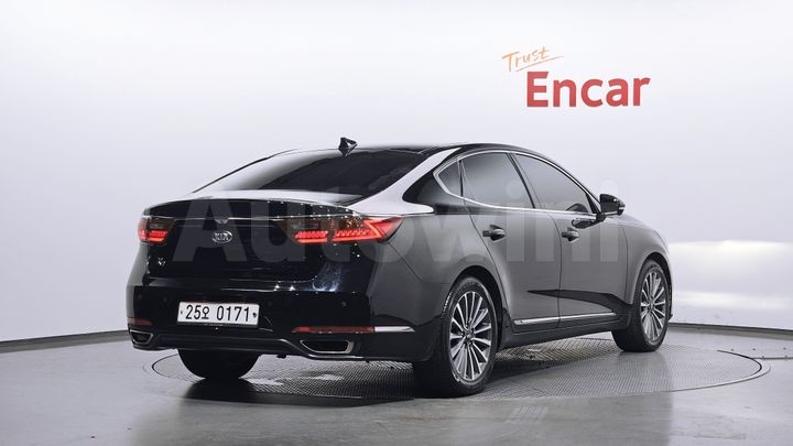 Kia K7 2016 — 2