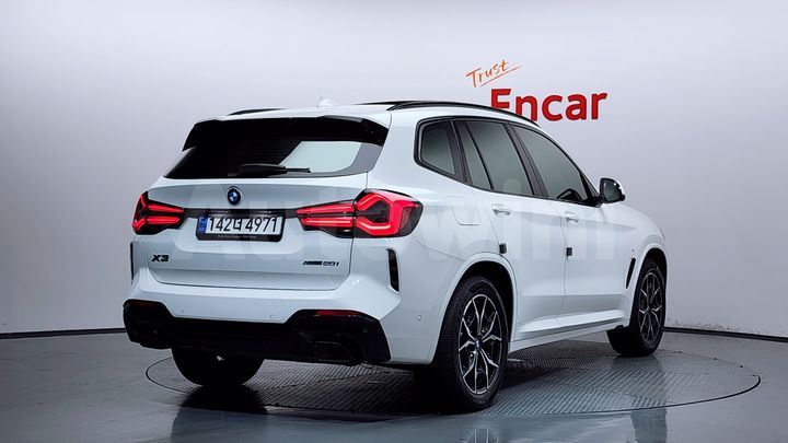 BMW X3 2023 — 2