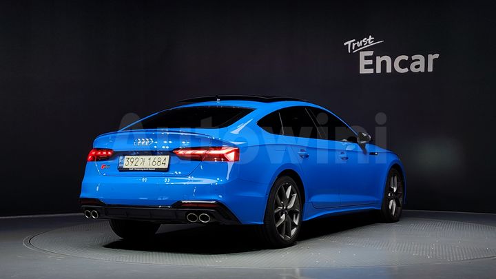 Audi S5