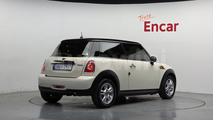 Mini Cooper 2013 — 2