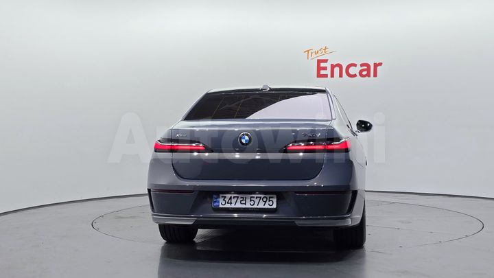 BMW 7 Series 2023 — 4