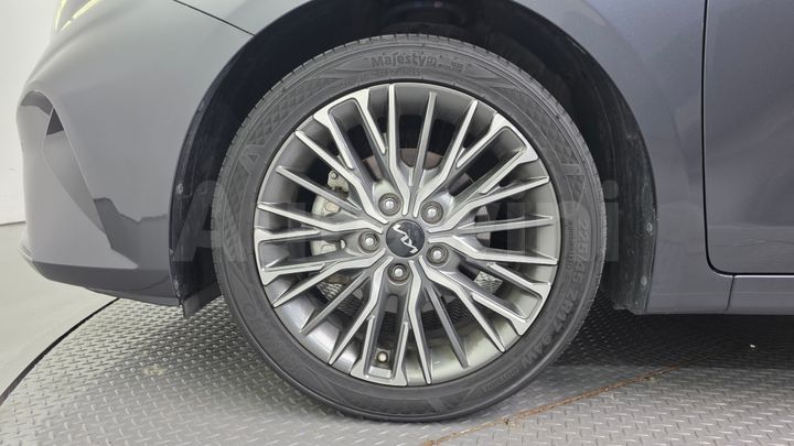 Kia K3 2022 — 5