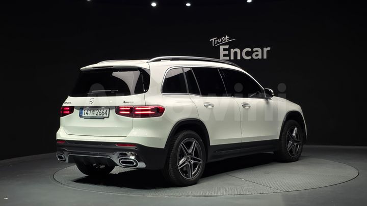 Mercedes-Benz GLB Class 2025 — 2