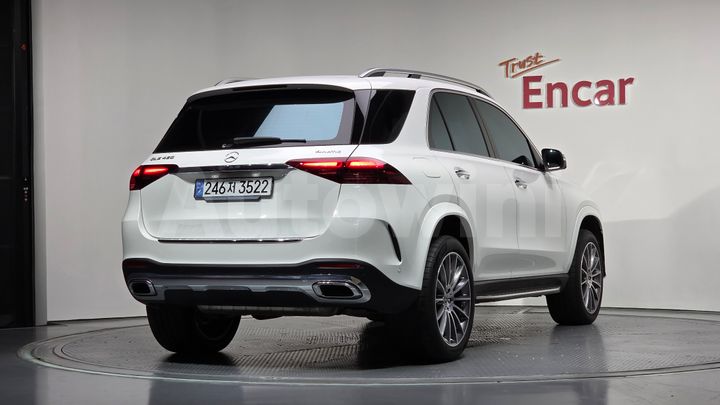 Mercedes-Benz GLE Class 2025 — 2