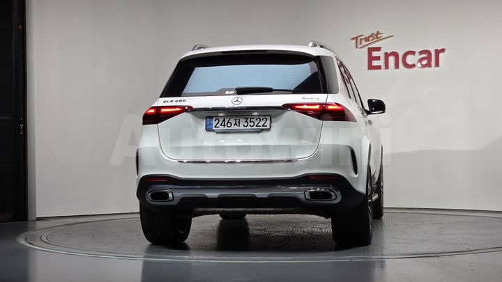 Mercedes-Benz GLE Class 2025 — 4