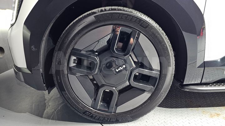 Kia EV9 2024 — 5