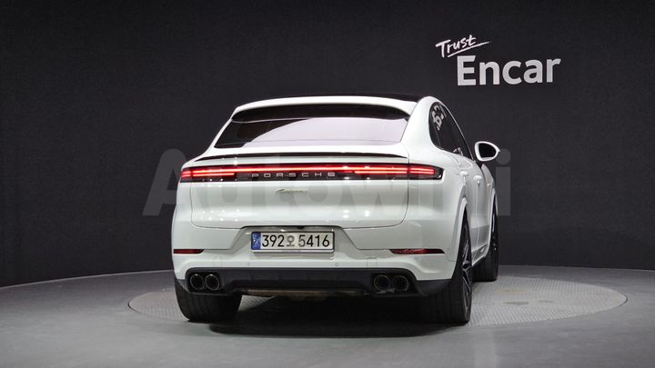 Porsche Cayenne 2024 — 4