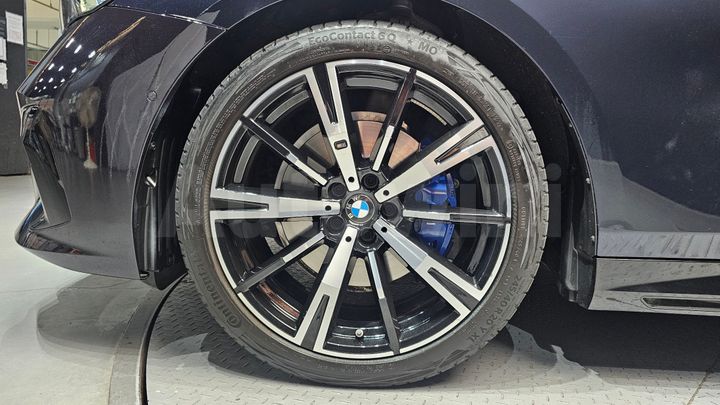 BMW 5 Series 2024 — 5