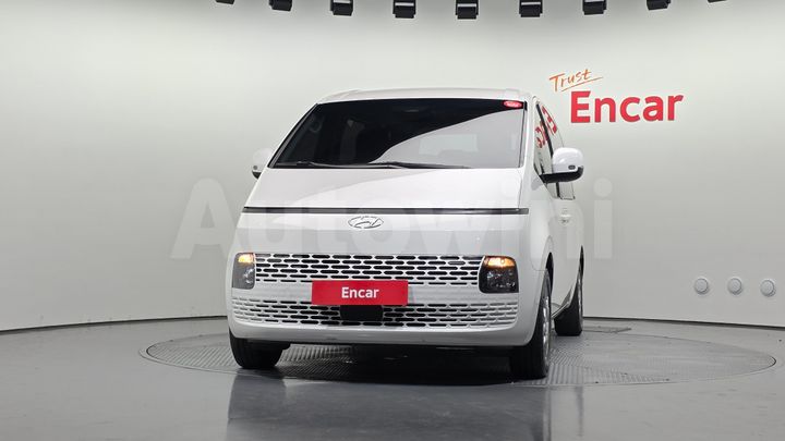 Hyundai Staria 2024 — 3