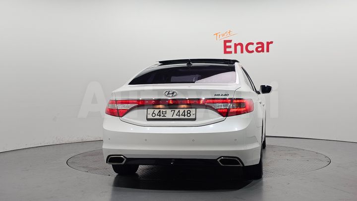 Hyundai Grandeur 2015 — 4