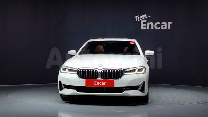 BMW 5 Series 2021 — 3