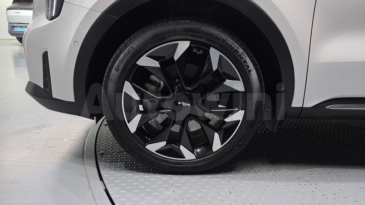 Kia Sorento 2025 — 5