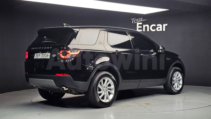 Land Rover Discovery Sport 2018 — 2