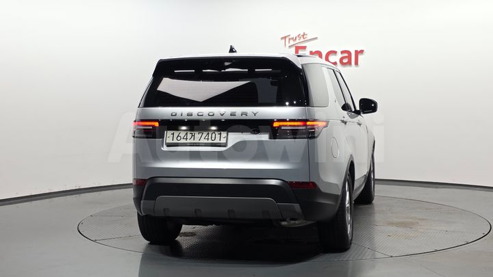 Land Rover Discovery 2018 — 3