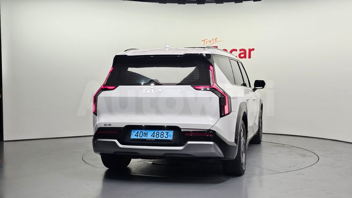 Kia EV9 2024 — 4