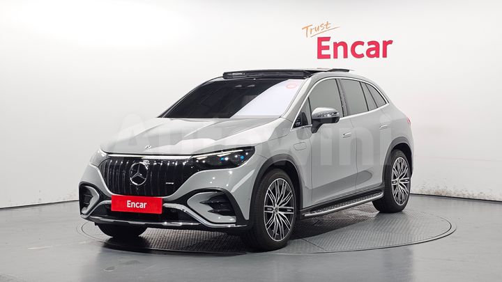 Mercedes Benz EQE