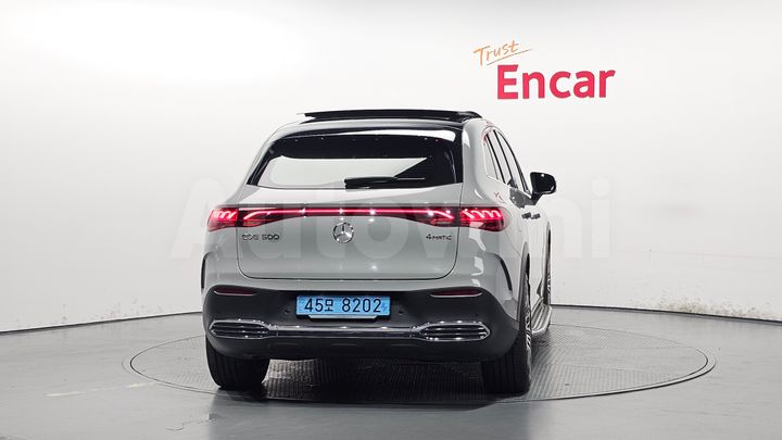 Mercedes Benz EQE 2023 — 4