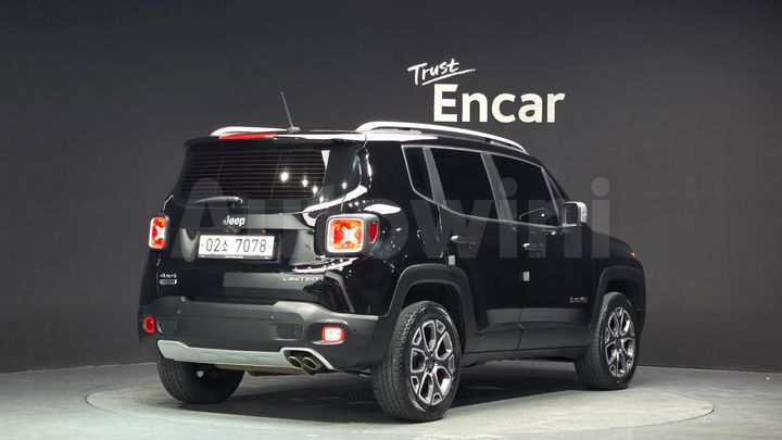 Jeep Renegade 2017 — 2