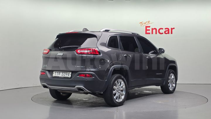 Jeep Cherokee 2015 — 2