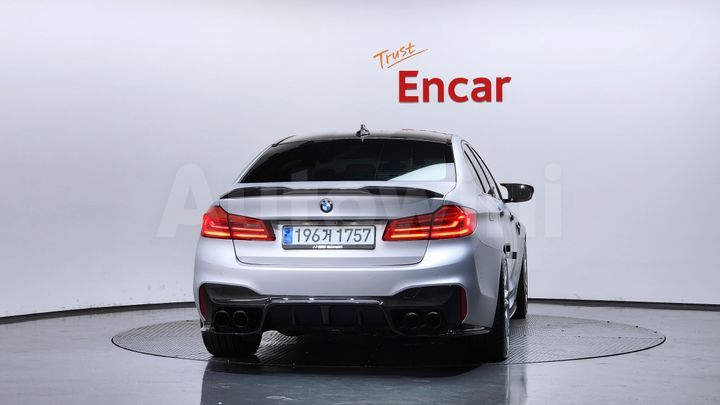 BMW M5 2020 — 4