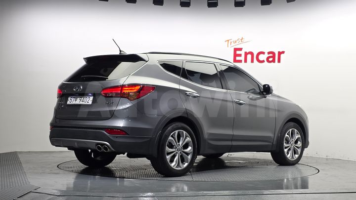 Hyundai SantaFe 2013 — 2