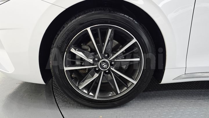 Hyundai Grandeur 2022 — 5