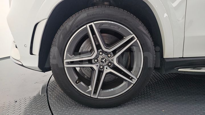 Mercedes Benz GLS Class 2021 — 4