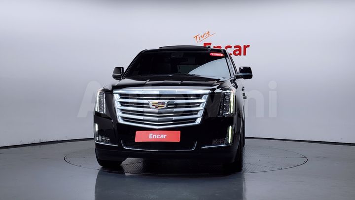 Cadillac Escalade 2019 — 2