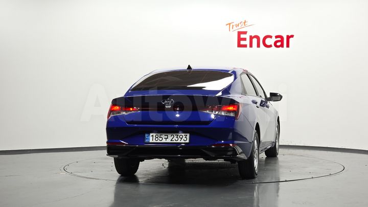 Hyundai Avante 2023 — 4