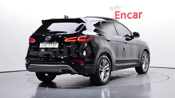 Hyundai SantaFe 2017 — 2