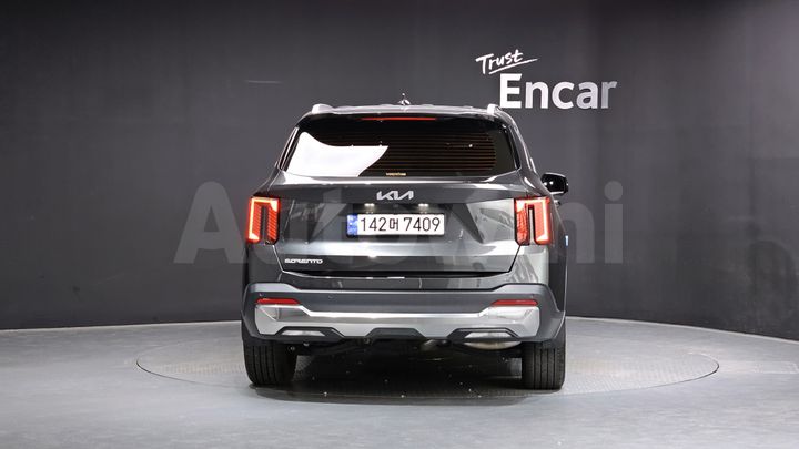 Kia Sorento 2025 — 4