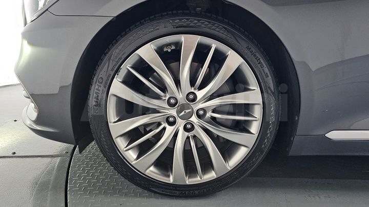 Genesis G80 2019 — 5