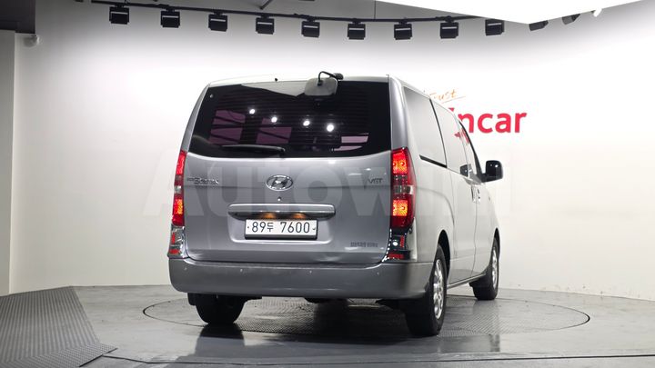 Hyundai Starex 2016 — 4