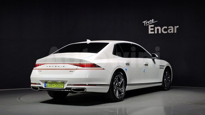 Genesis G90 2026 — 2