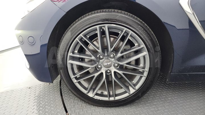 Genesis G70 2018 — 5