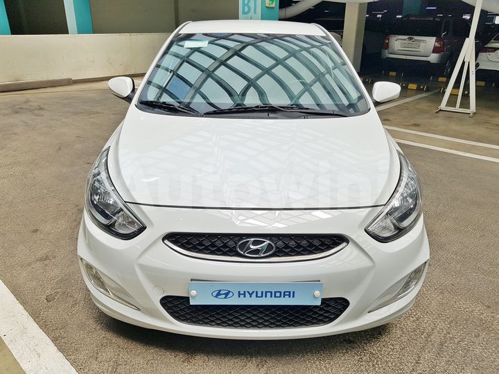Hyundai Accent 2019 — 3