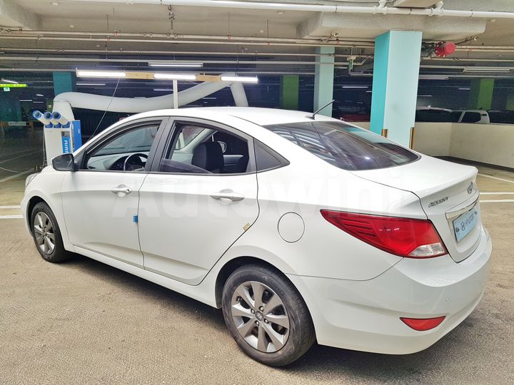 Hyundai Accent 2019 — 5