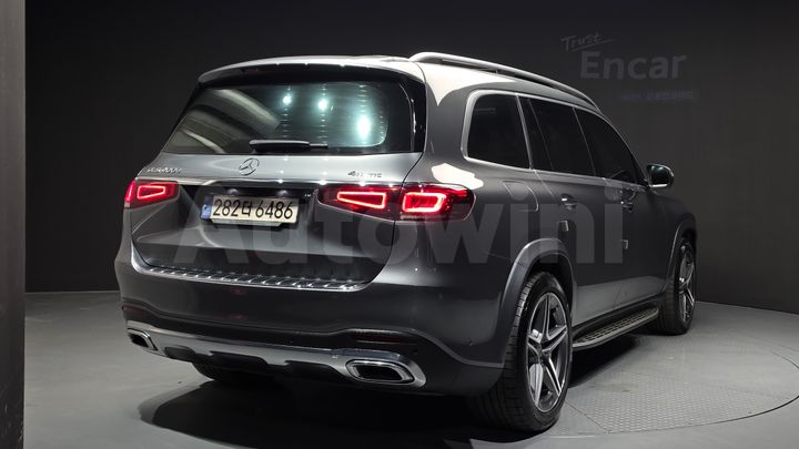 Mercedes Benz GLS Class 2022 — 3