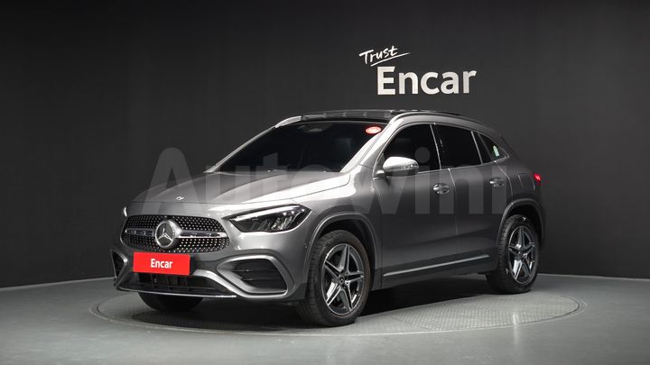 Mercedes Benz GLA Class