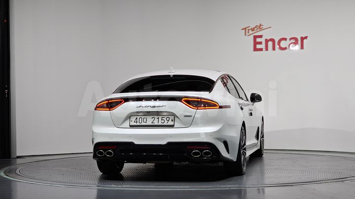 Kia Stinger 2018 — 4