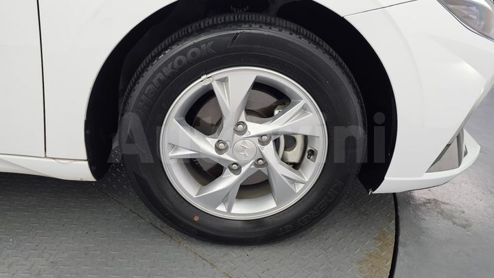 Hyundai Avante 2021 — 5