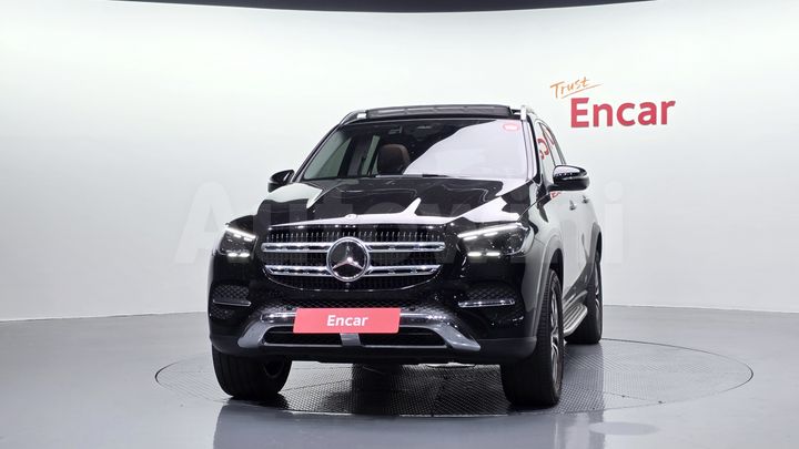 Mercedes-Benz GLE Class 2025 — 3