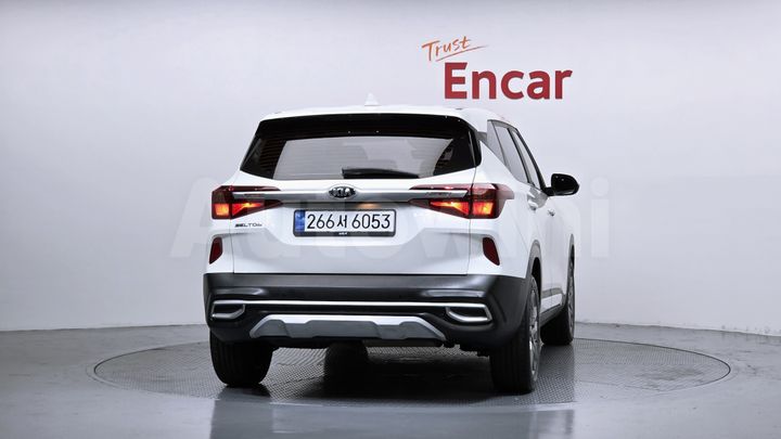 Kia Seltos 2022 — 4