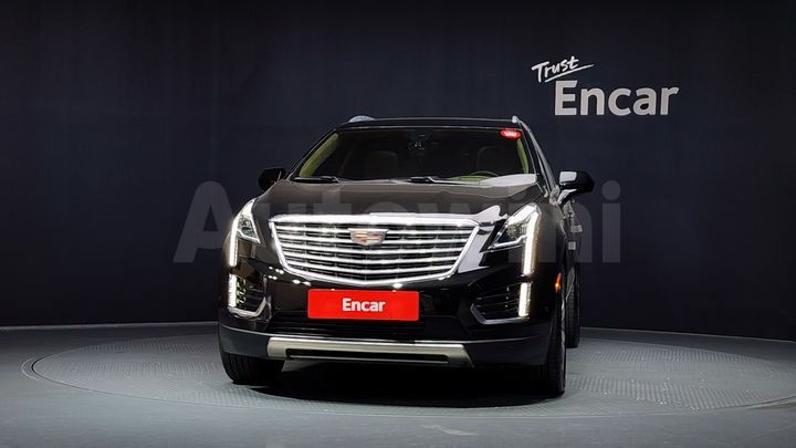 Cadillac XT5 2018 — 3