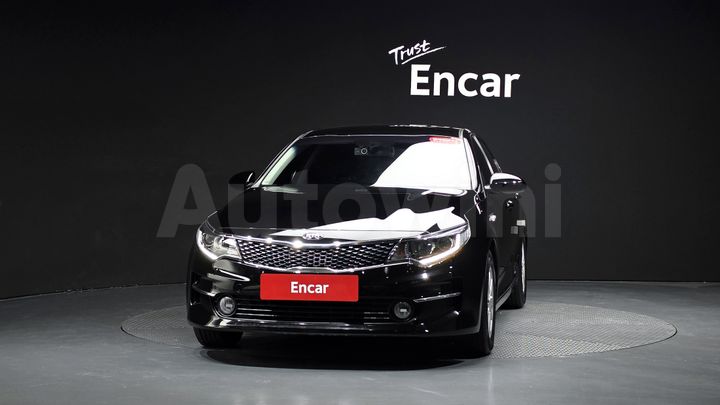 Kia K5 2018 — 2